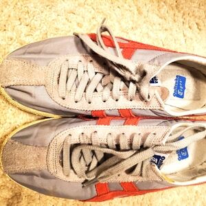 Onitsuka Tiger Stripes shoes